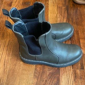 Sincerely Jules Lug Sole Chelsea Ankle Boot